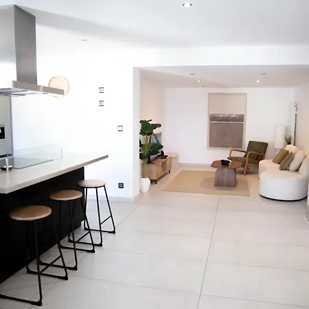 Elegante 3chambres Terrasse Et Parking Zenith Ferienhaus Caen