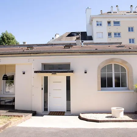 Ferienhaus Elegante 3chambres Terrasse Et Parking Zenith